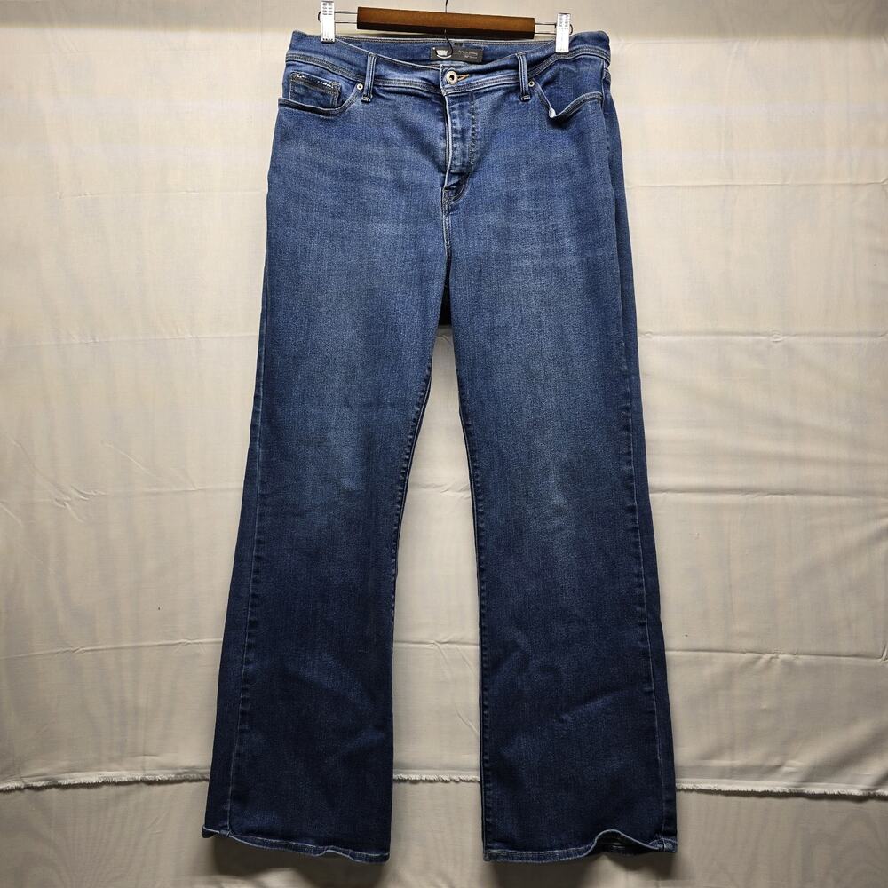 Levis 512 Perfectly Slimming Bootcut Jeans Dark Wash Studded Pocket Womens 16M